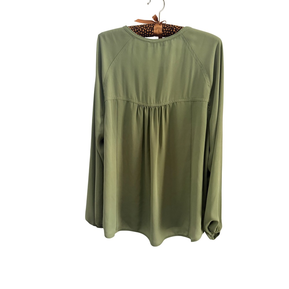 Chaus New York Olive Green Long Sleeve Tie Neck Blouse Medium - Picture 2 of 4